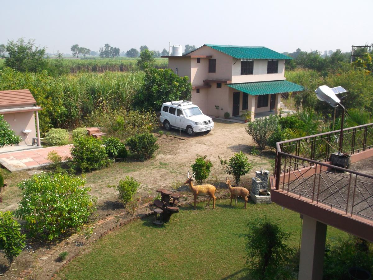 V Resorts Dudhwa Wilderness Camp Lakhimpur Luaran gambar